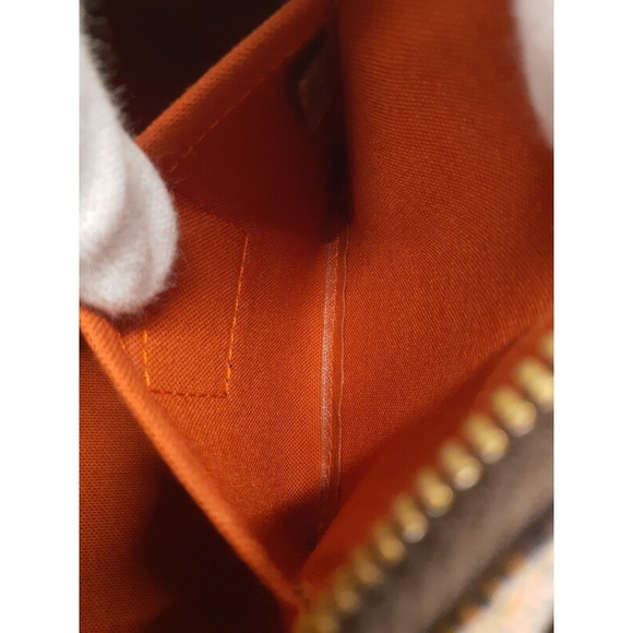 Louis Vuitton Damier Handbag Rivera - Picture 8 of 8